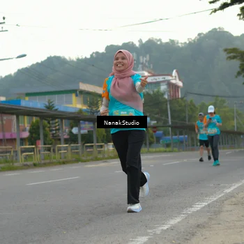Runner Photo 8305281