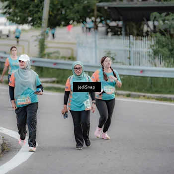 Runner Photo 8305283
