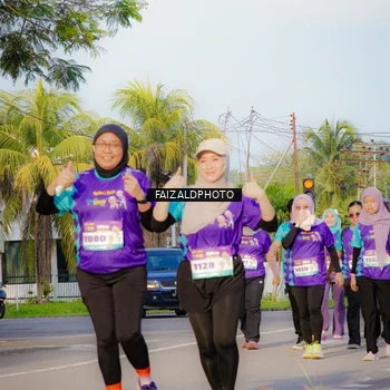 Runner Photo 8305299