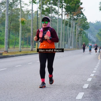 Runner Photo 8305315