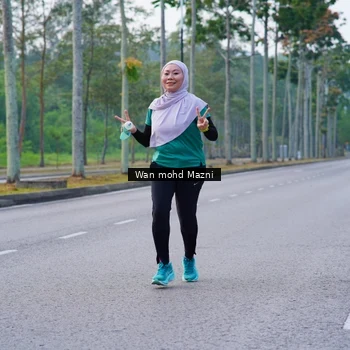 Runner Photo 8305320