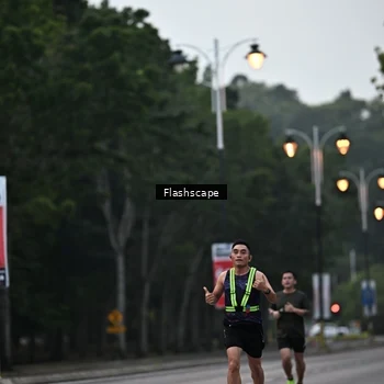 Runner Photo 8305322