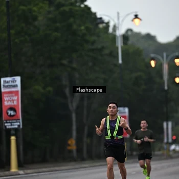 Runner Photo 8305326