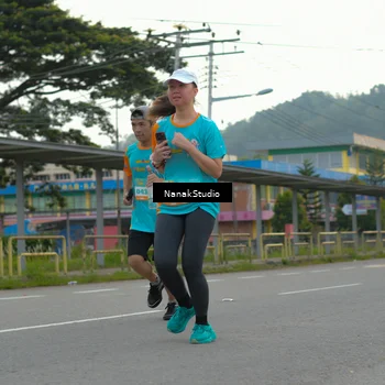 Runner Photo 8305357