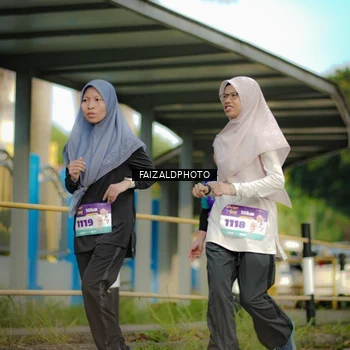 Runner Photo 8305391
