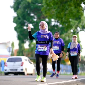 Runner Photo 8305401
