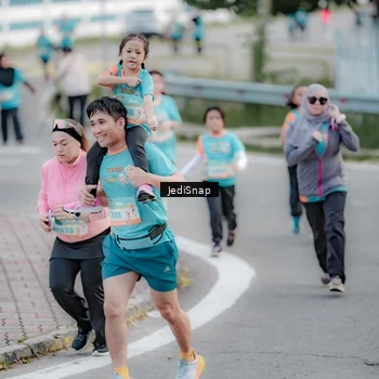 Runner Photo 8305408