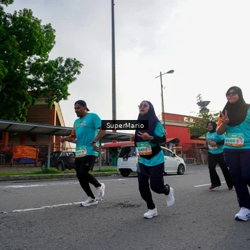 Runner Photo 8305458