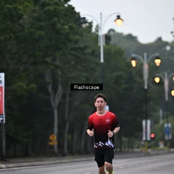 Runner Photo 8305469