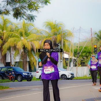 Runner Photo 8305470