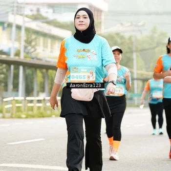 Runner Photo 8305471