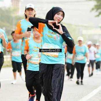 Runner Photo 8305472