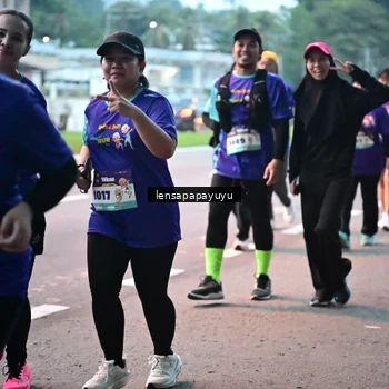 Runner Photo 8305481