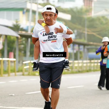 Runner Photo 8305491