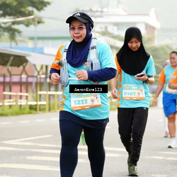 Runner Photo 8305511