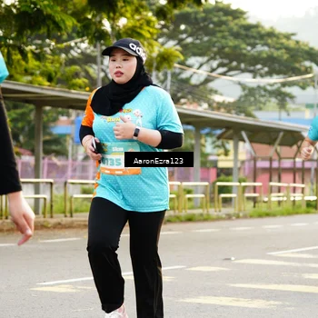 Runner Photo 8305513