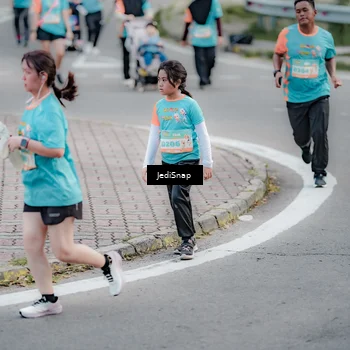 Runner Photo 8305519