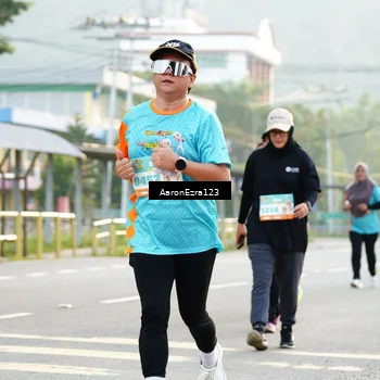 Runner Photo 8305524
