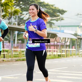 Runner Photo 8305533