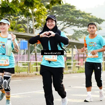 Runner Photo 8305547
