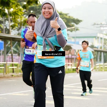 Runner Photo 8305549