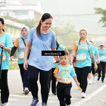 Runner Photo 8305554