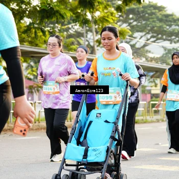 Runner Photo 8305568