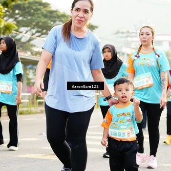 Runner Photo 8305571