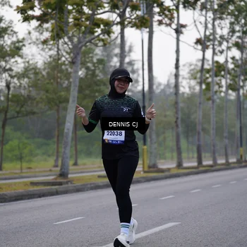 Runner Photo 8305581