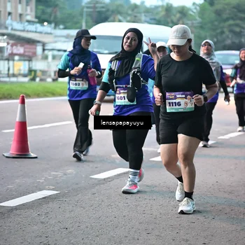 Runner Photo 8305582