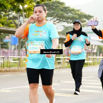 Runner Photo 8305593