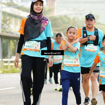 Runner Photo 8305618