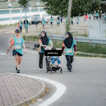Runner Photo 8305627