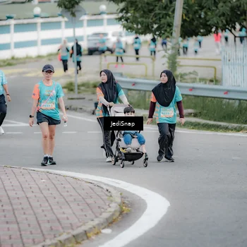 Runner Photo 8305631