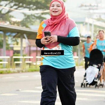 Runner Photo 8305653