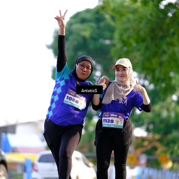 Runner Photo 8305658