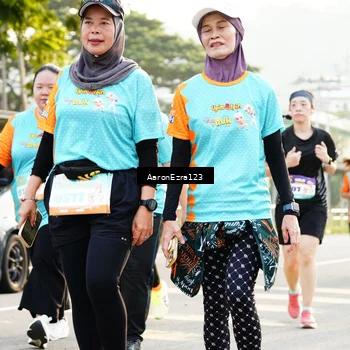 Runner Photo 8305671