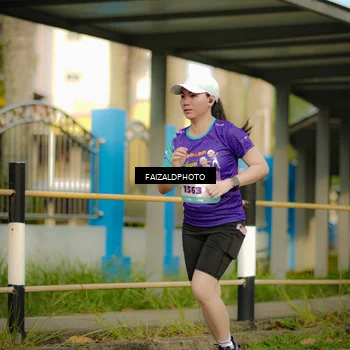 Runner Photo 8305676