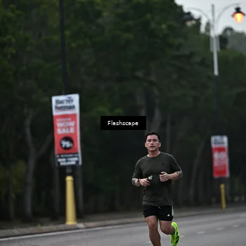 Runner Photo 8305684