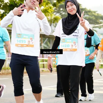 Runner Photo 8305702