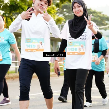 Runner Photo 8305711