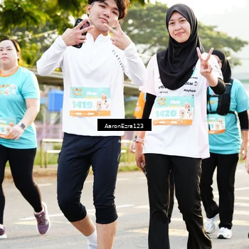 Runner Photo 8305712