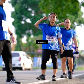 Runner Photo 8305717