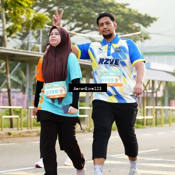 Runner Photo 8305752