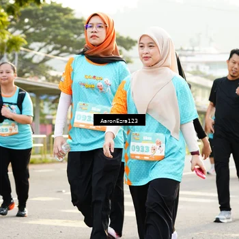 Runner Photo 8305757