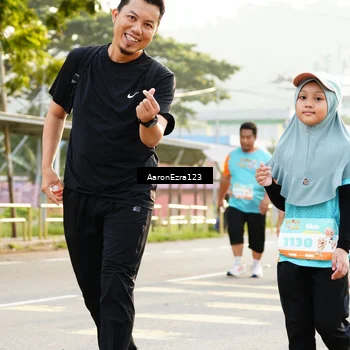 Runner Photo 8305760