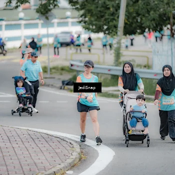 Runner Photo 8305763