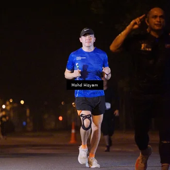Runner Photo 8305771
