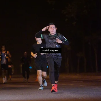 Runner Photo 8305777
