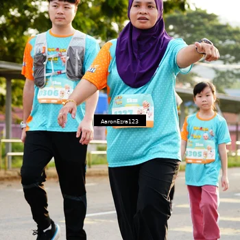 Runner Photo 8305799